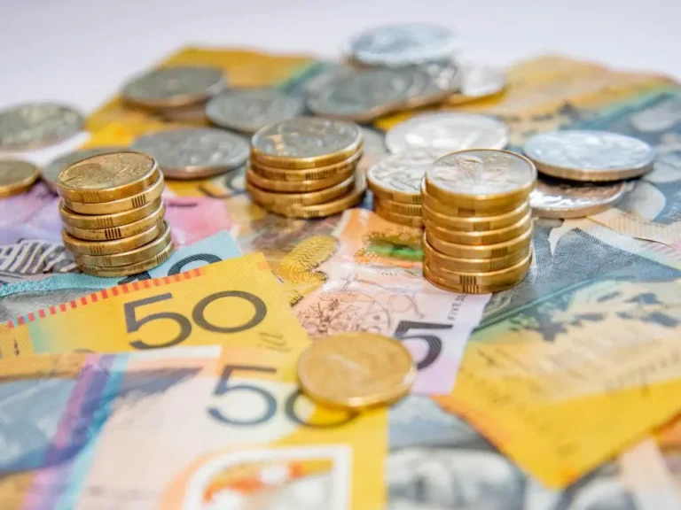 $1,000 Instant Tax Deduction Coming to Australia helps millions. This will help to improve cost of living and also simplifies the tax system for Australians