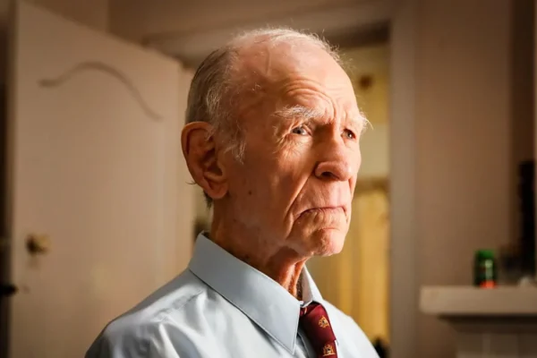 WWII veteran and WA’s longest-serving MP Bill Grayden dies at 105. From Kokoda Trail survivor to political icon, his remarkable life shaped modern Australia.